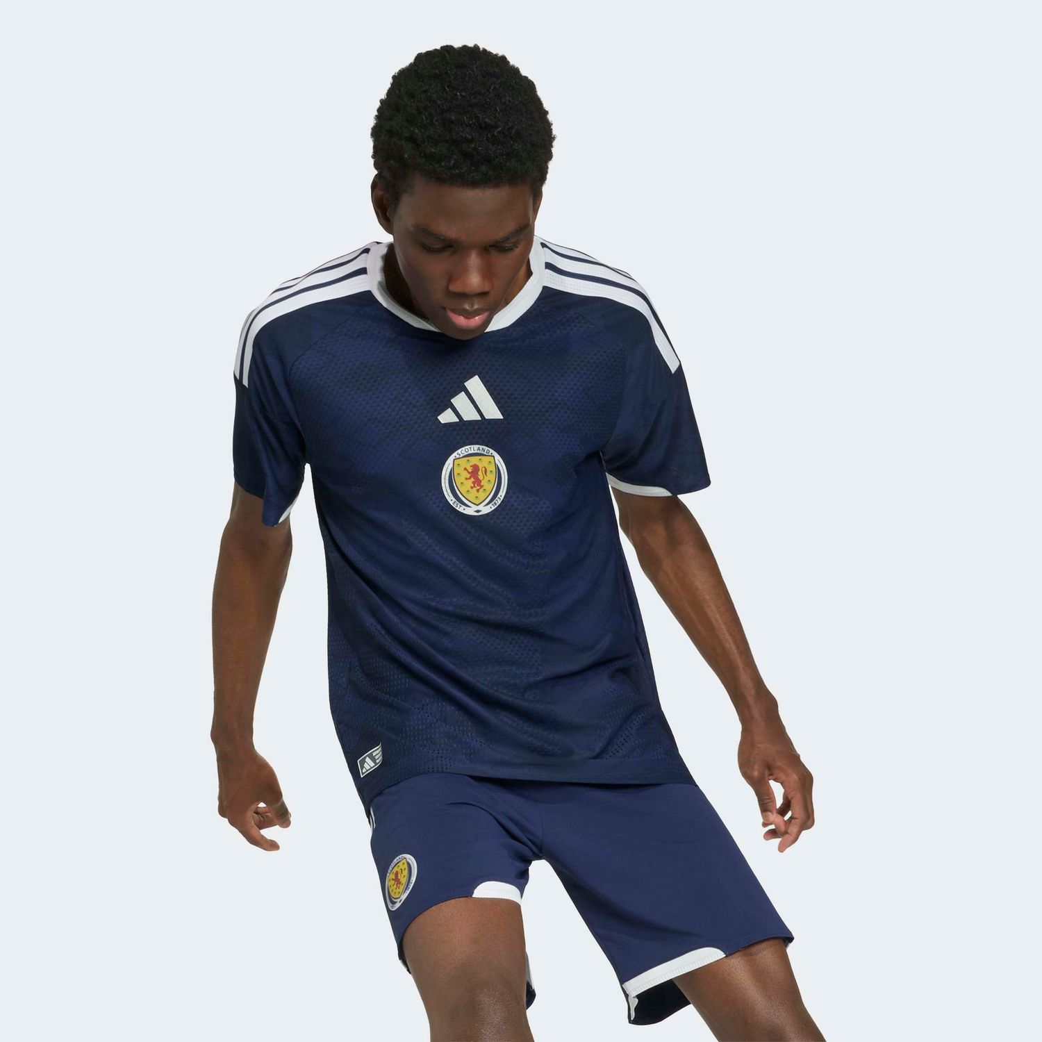 SCOTLAND 2026 AUTHENTIC HOME JERSEY (NAVY)