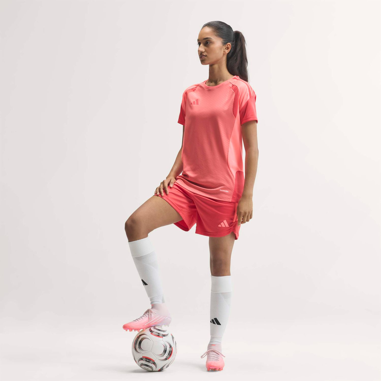 F50 SPARKFUSION ELITE FG/AG (SOLAR TURBO/WHITE)
