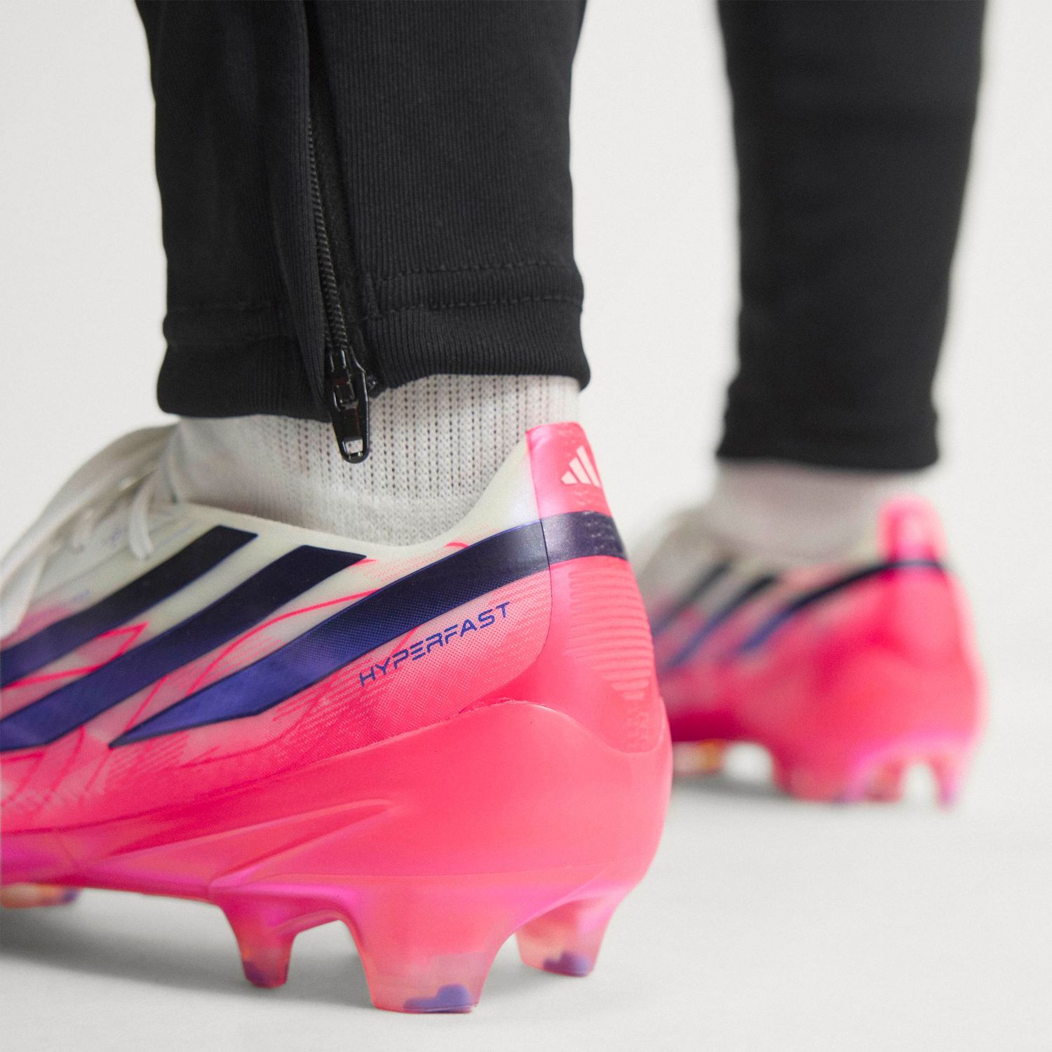 F50 HYPERFAST ELITE FG (WHITE/PURPLE/ SOLAR TURBO)