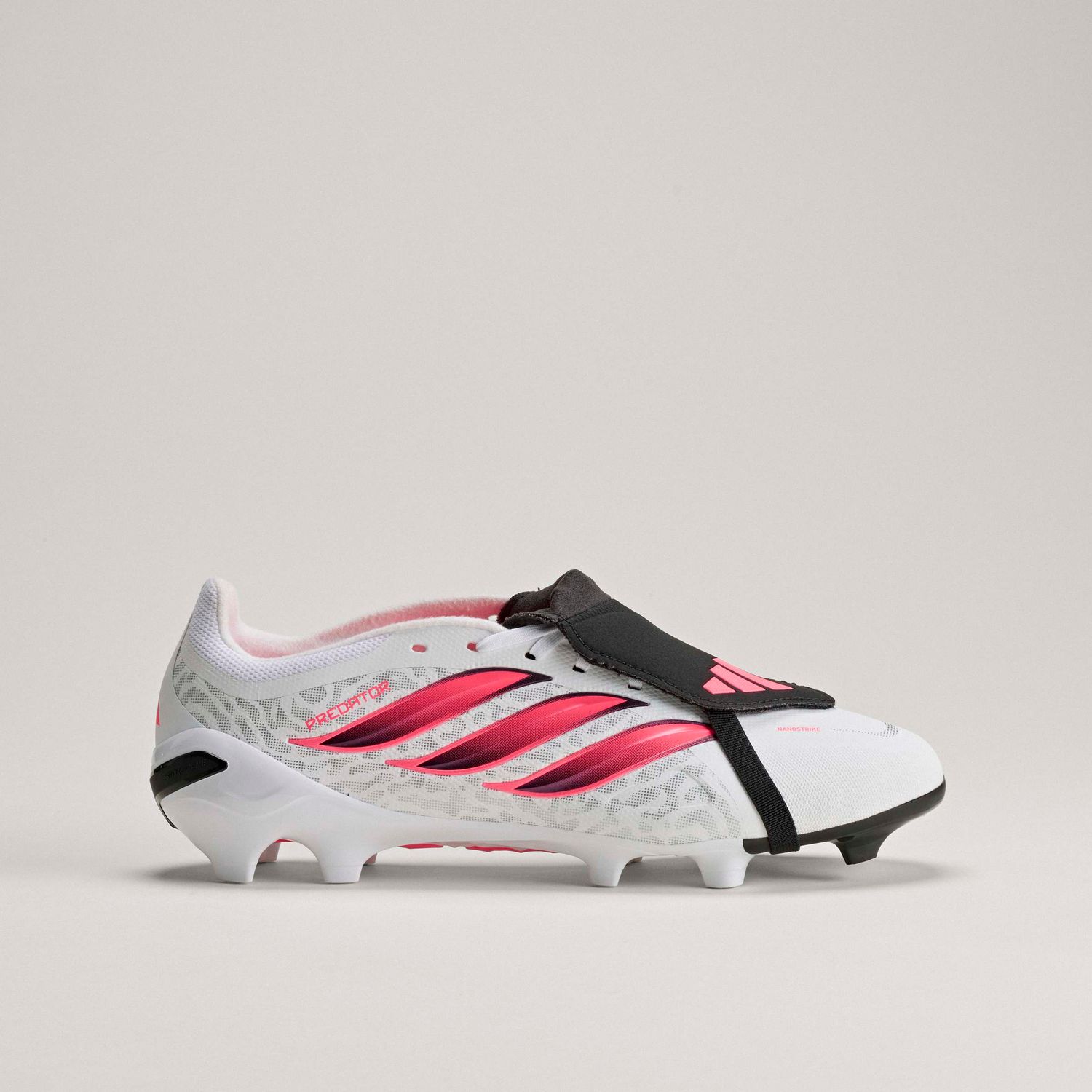 PREDATOR LEAGUE FT FG (WHITE/SOLAR TURBO/BLACK)