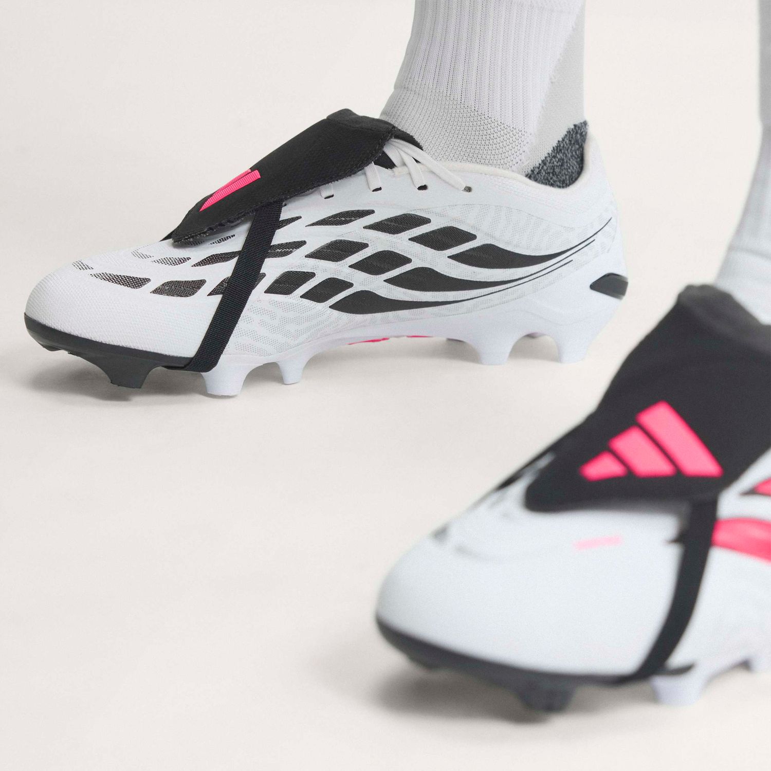 PREDATOR LEAGUE FT FG (WHITE/SOLAR TURBO/BLACK)