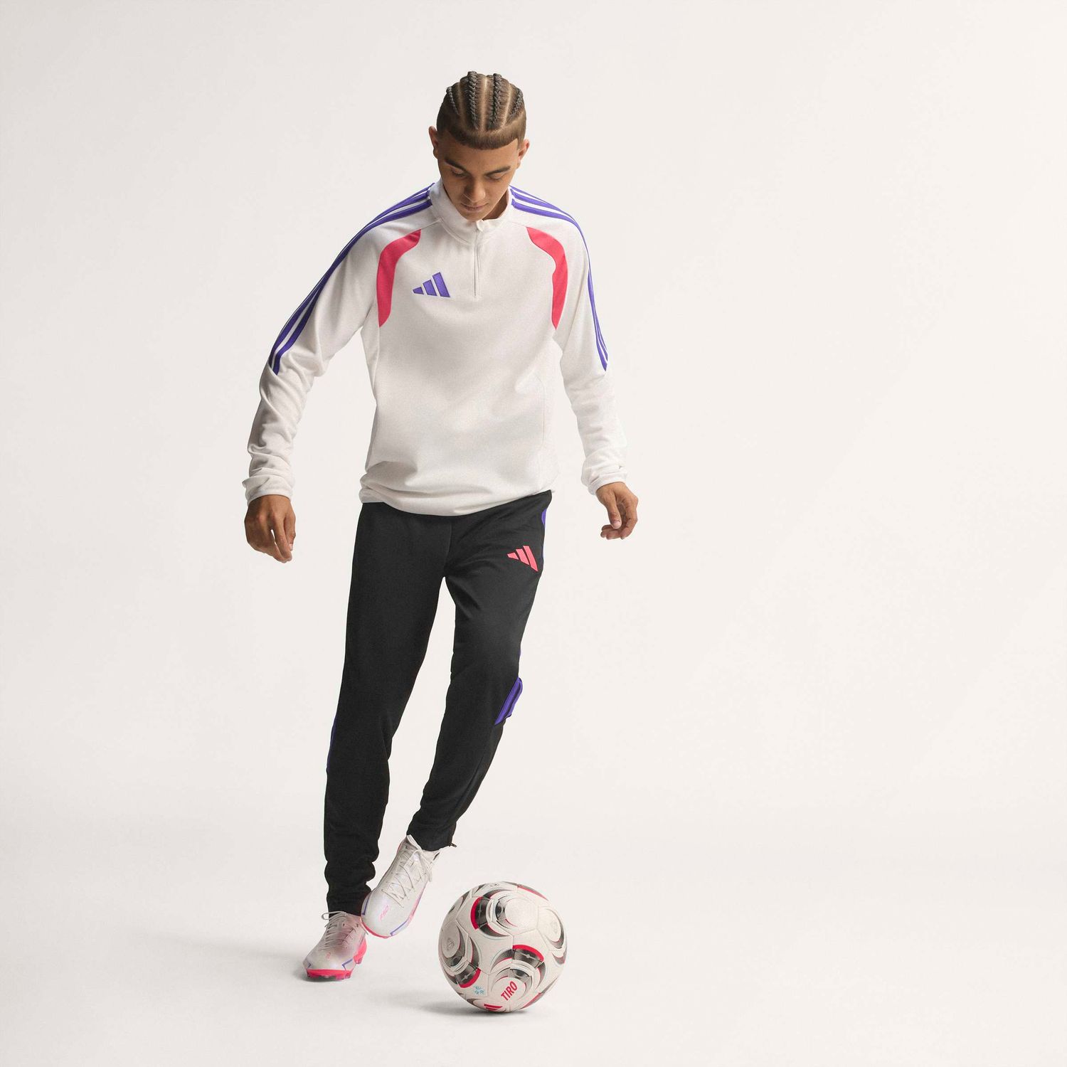 F50 HYPERFAST PRO FG (WHITE/PURPLE/SOLAR TURBO)