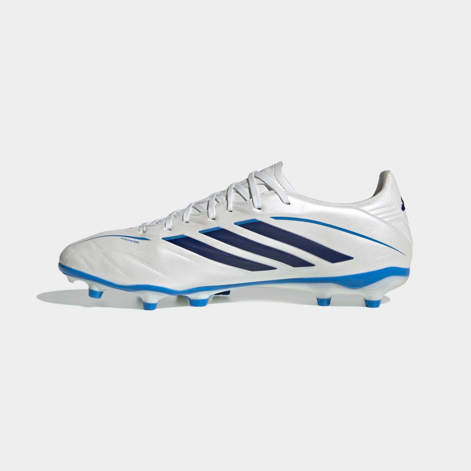 COPA PURE IV LEAGUE FG (WHITE/DARK BLUE)