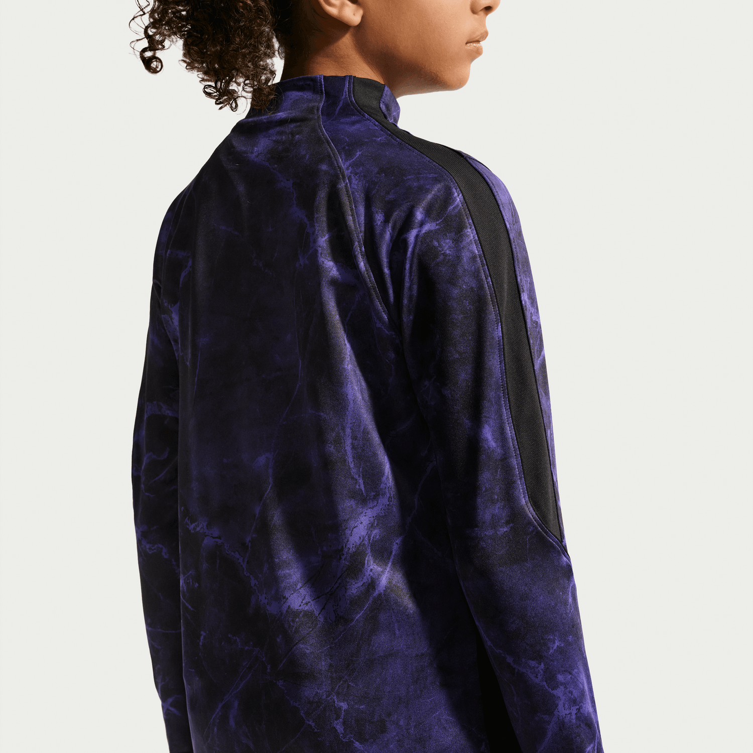 FC BARCELONA 26/27 AWAY STRIKE DRILL TOP YOUTH (PURPLE/BLACK)