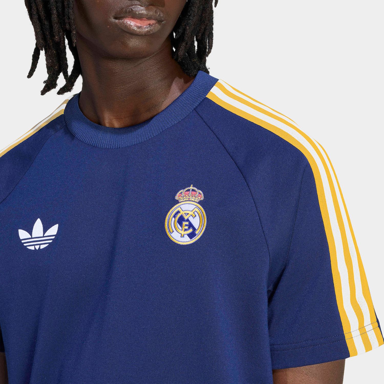 REAL MADRID 25/26 ORIGINALS TEE (NAVY)