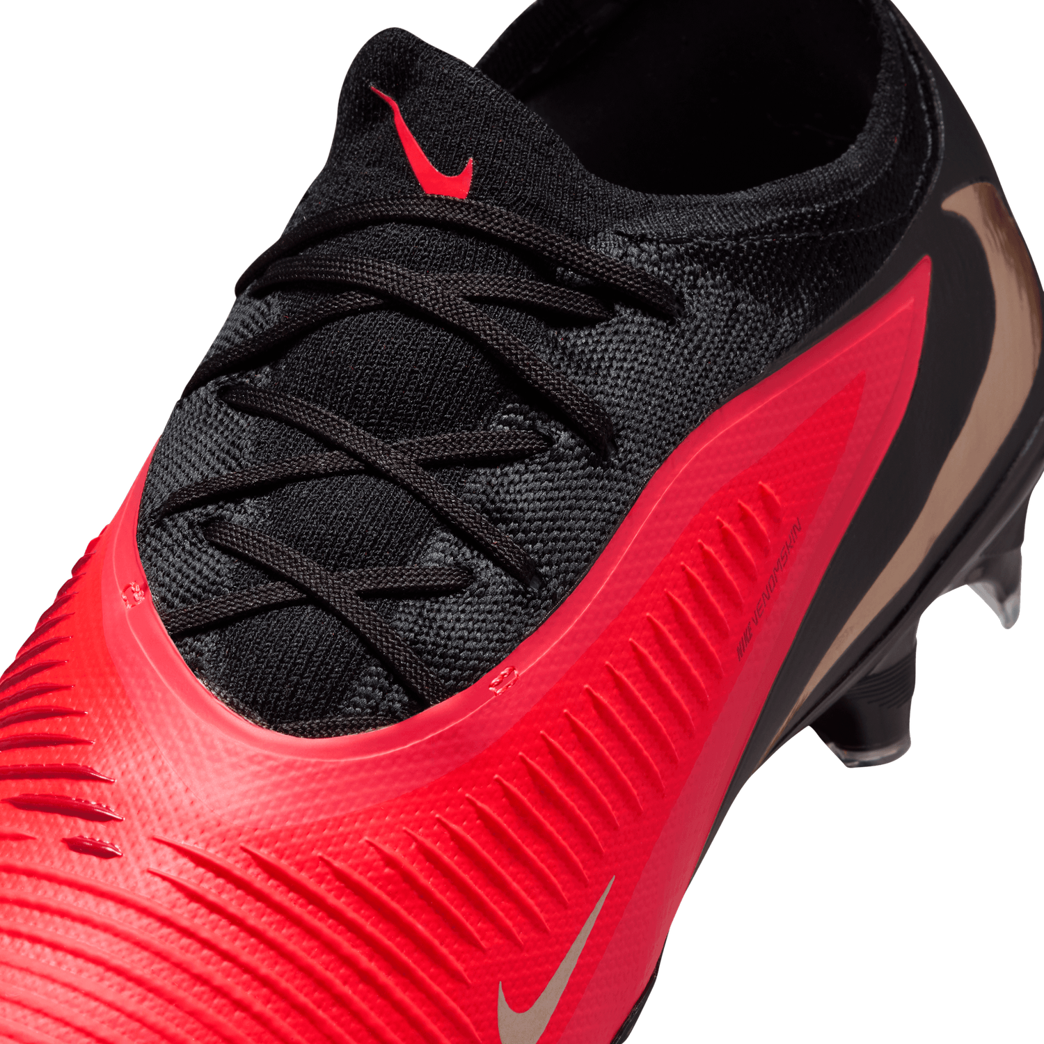 PHANTOM 6 LOW PRO FG (CRIMSON/BLACK)