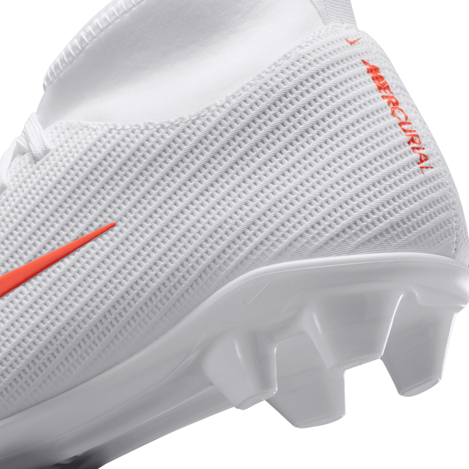 MERCURIAL SUPERFLY 11 CLUB FG/MG JR (WHITE/GOLD)