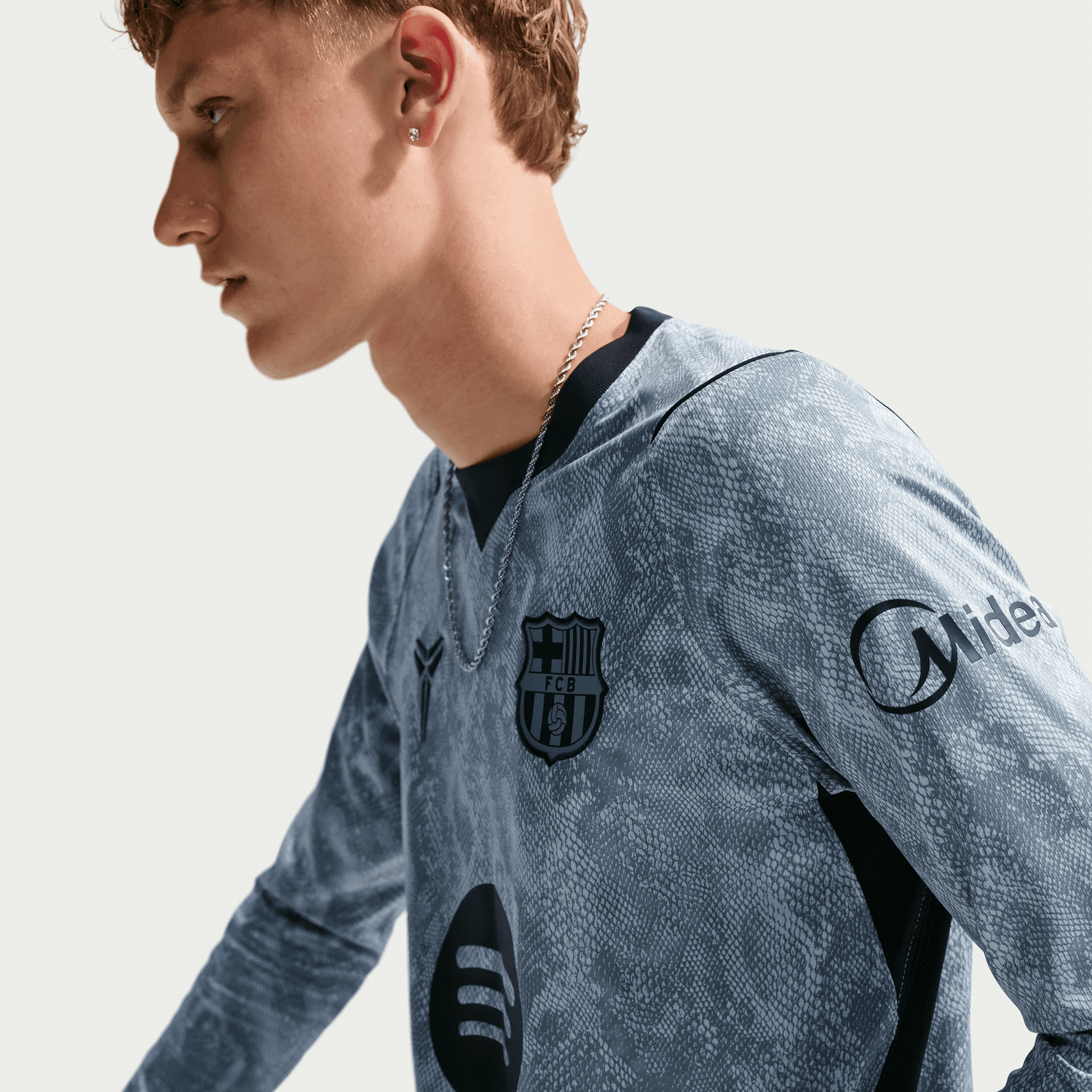 FC BARCELONA 26/27 AWAY  GK LS JERSEY (GRAY/BLACK)