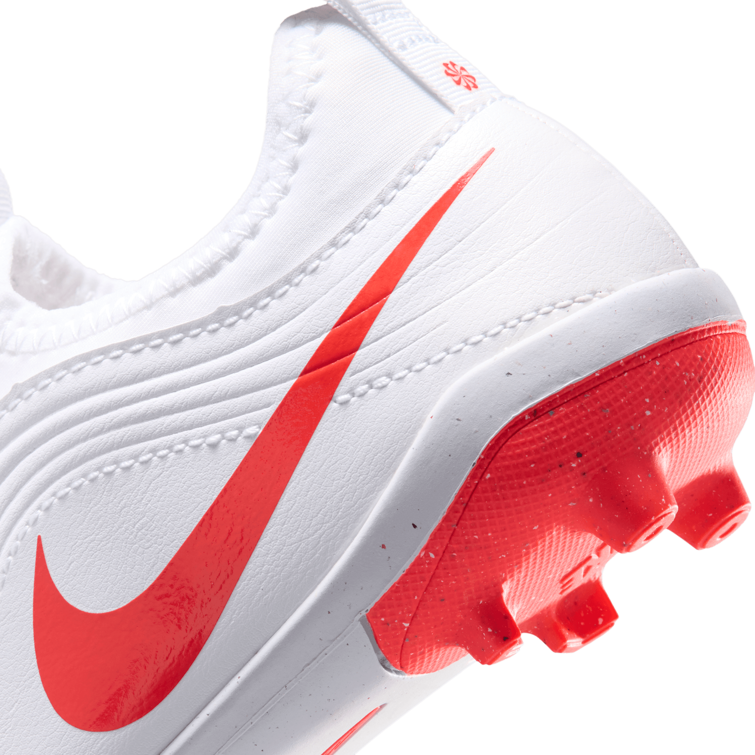 TIEMPO MAESTRO CLUB FLEX FG/MG JR (WHITE/RED)