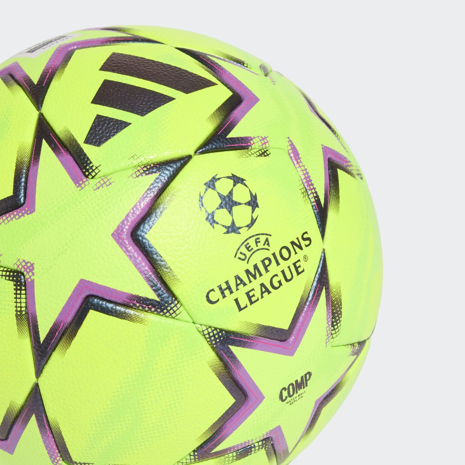 UCL 26/27 COMPETITION WINTER BALL (GREEN/PURPLE)