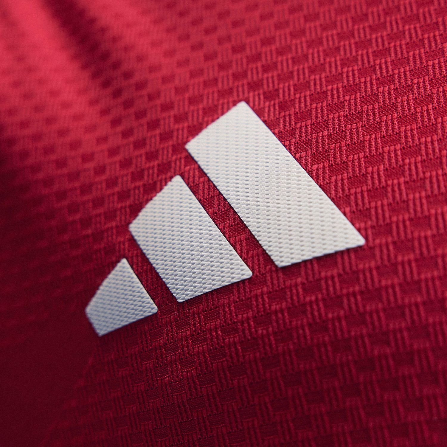 MANCHESTER UNITED 26/27 AUTHENTIC HOME JERSEY (RED)