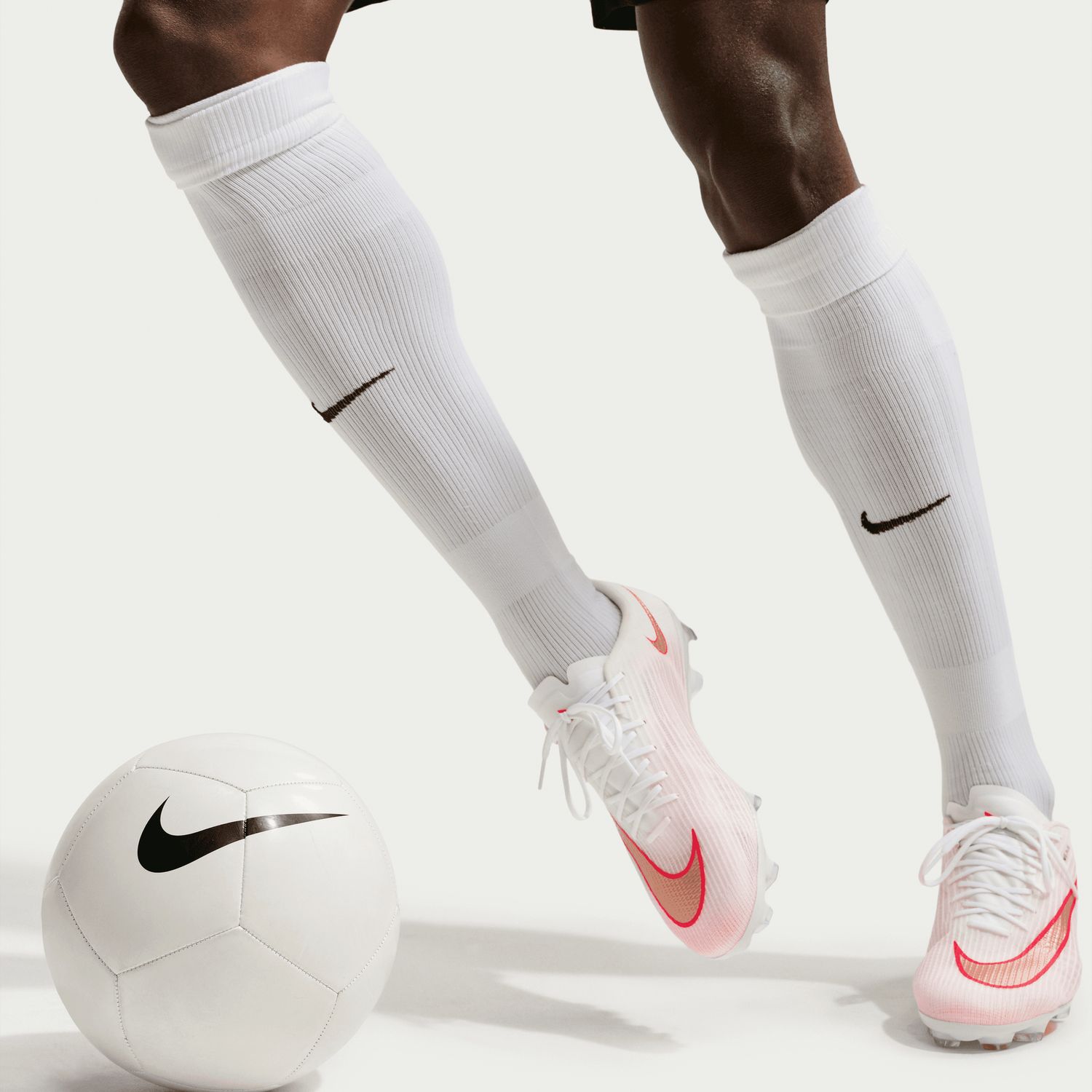 MERCURIAL SUPERFLY 11 PRO FG (WHITE/GOLD)