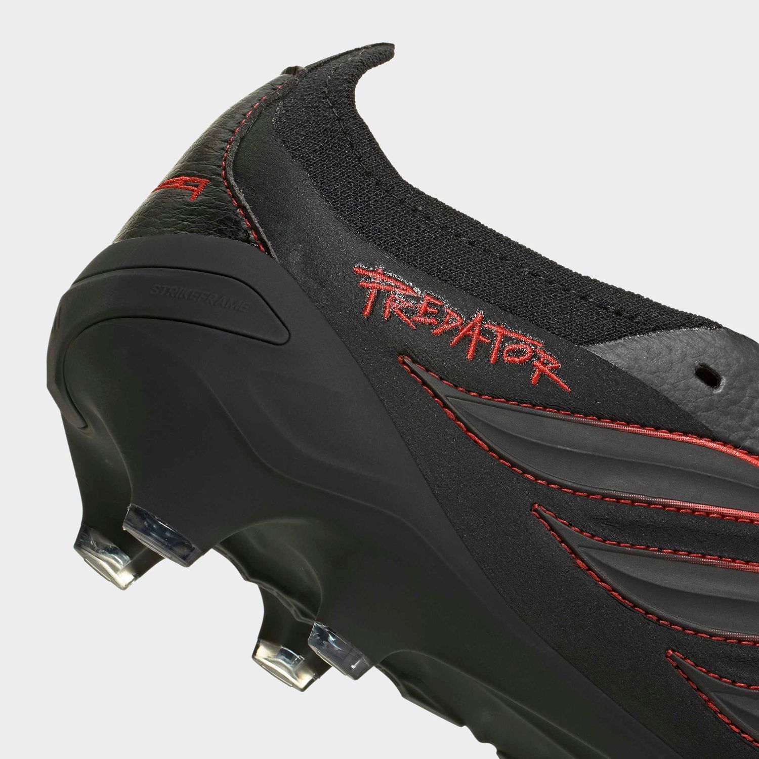 PREDATOR ELITE L-TECH FT FG (BLACK/RED)