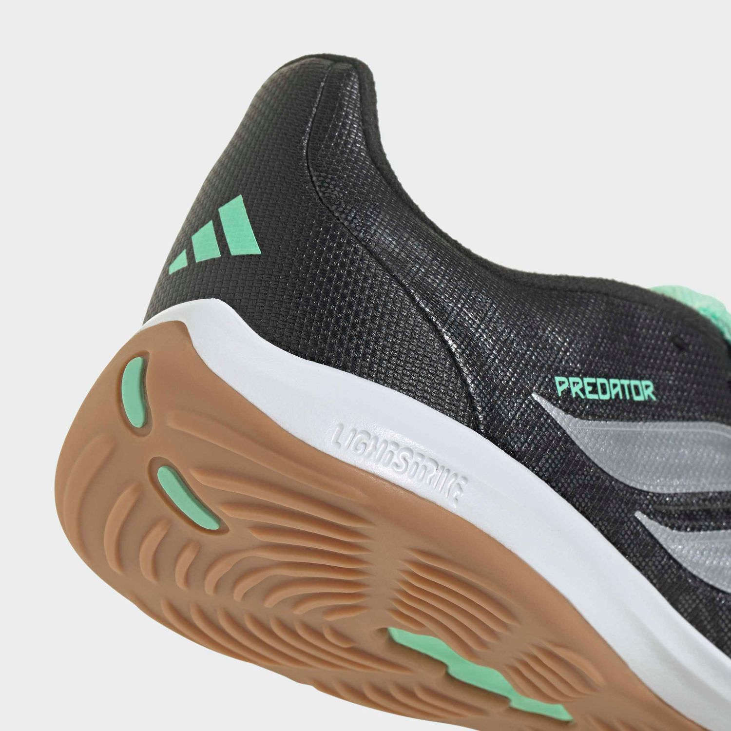 PREDATOR LEAGUE FT IN JR (BLACK/GREEN)
