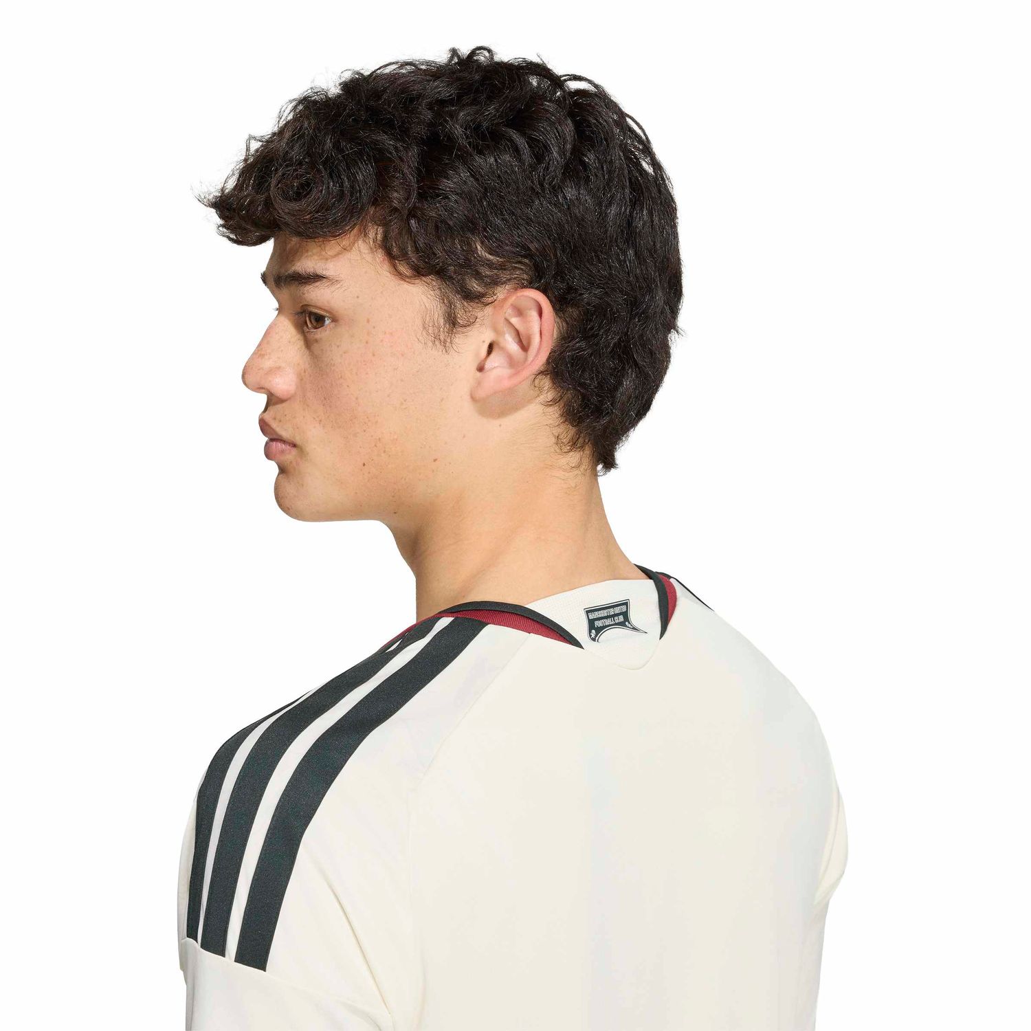MANCHESTER UNITED 26/27 THIRD JERSEY (IVORY)