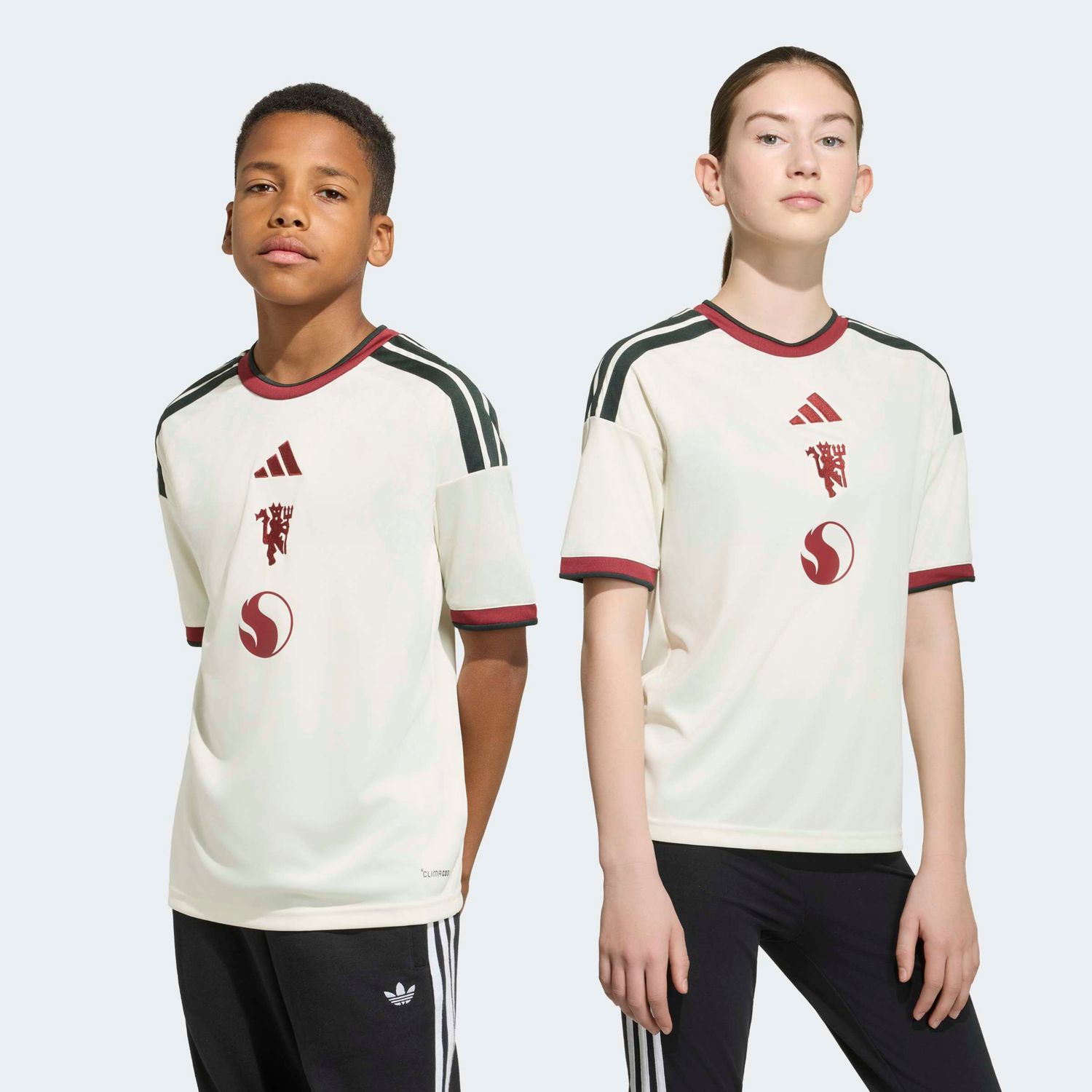 MANCHESTER UNITED 26/27 THIRD JERSEY YOUTH (IVORY)