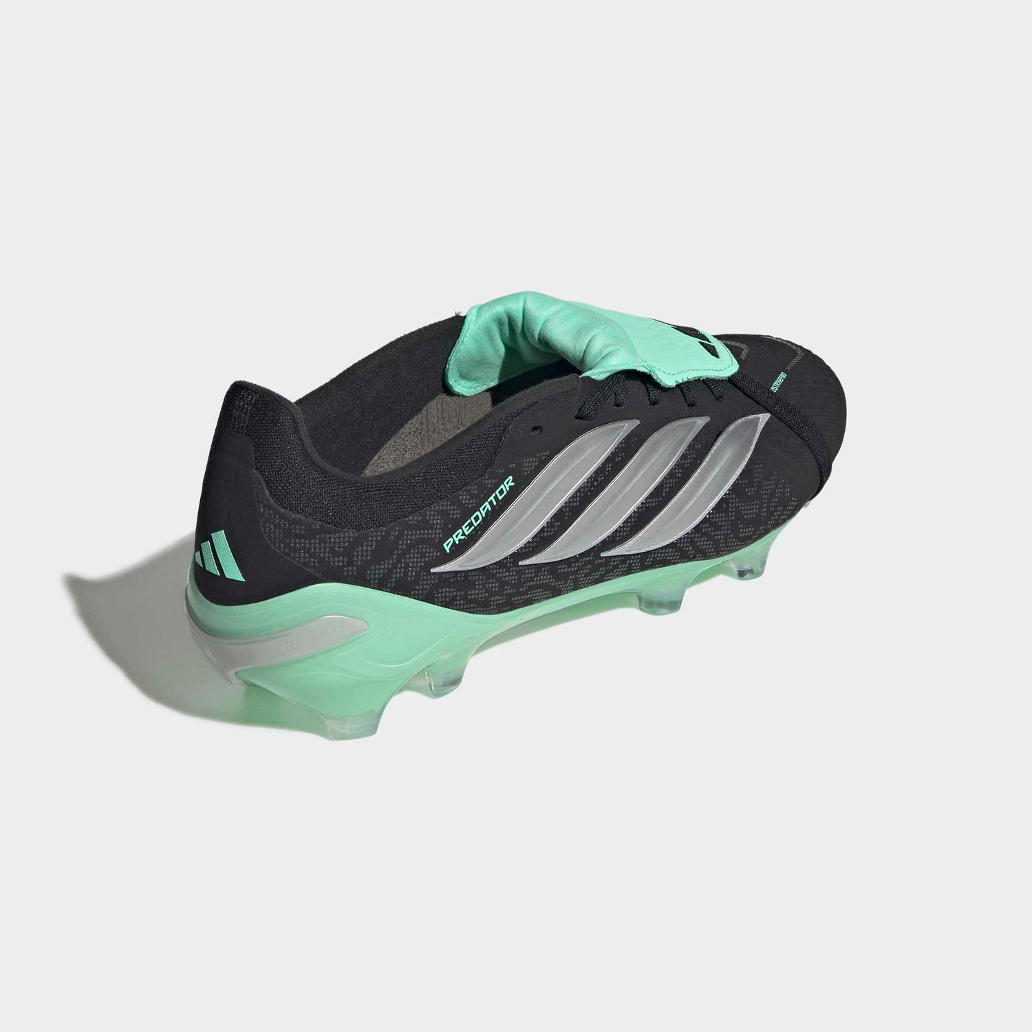 PREDATOR PRO FT FG (BLACK/SILVER/GREEN)