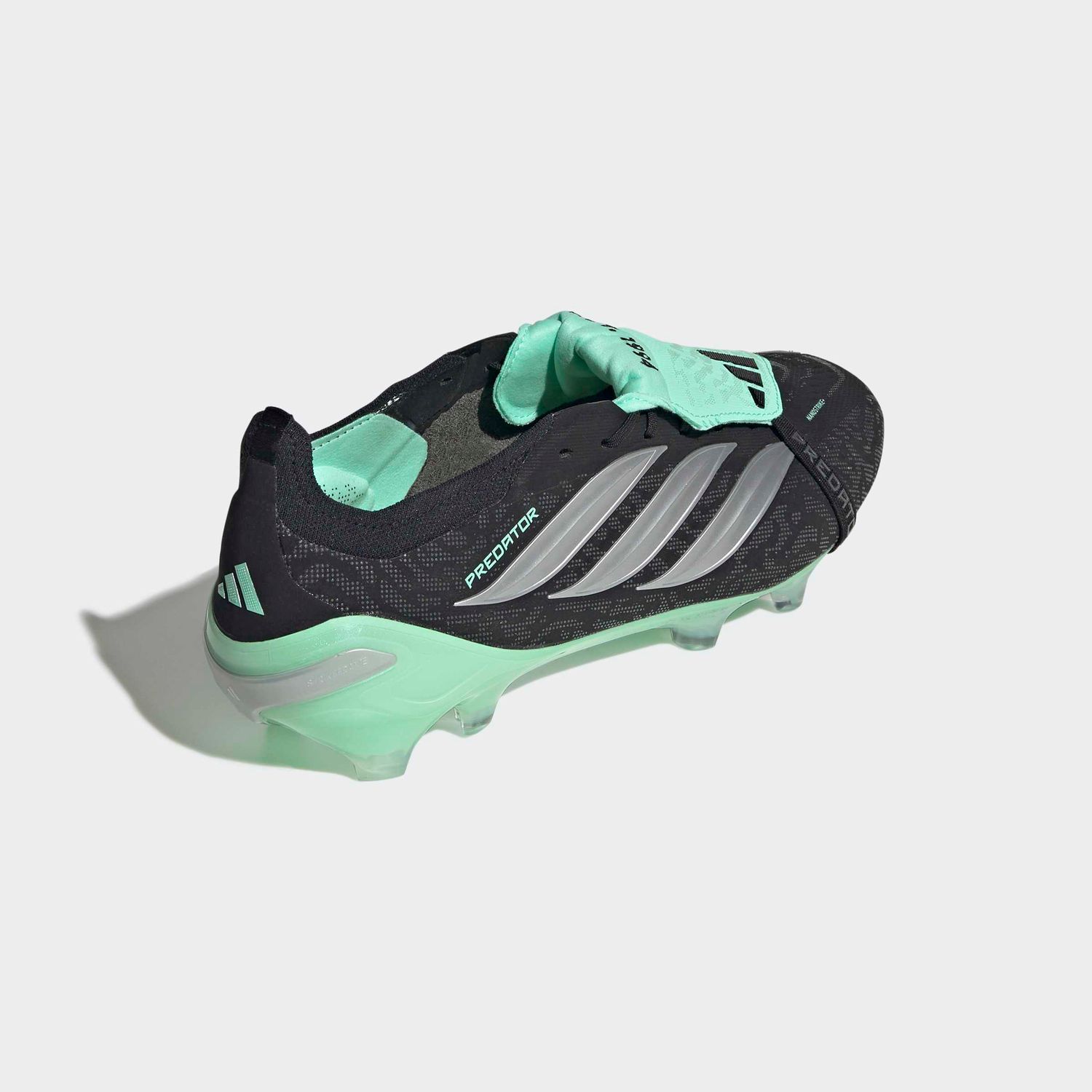 PREDATOR ELITE FT FG (BLACK/SILVER/GREEN)