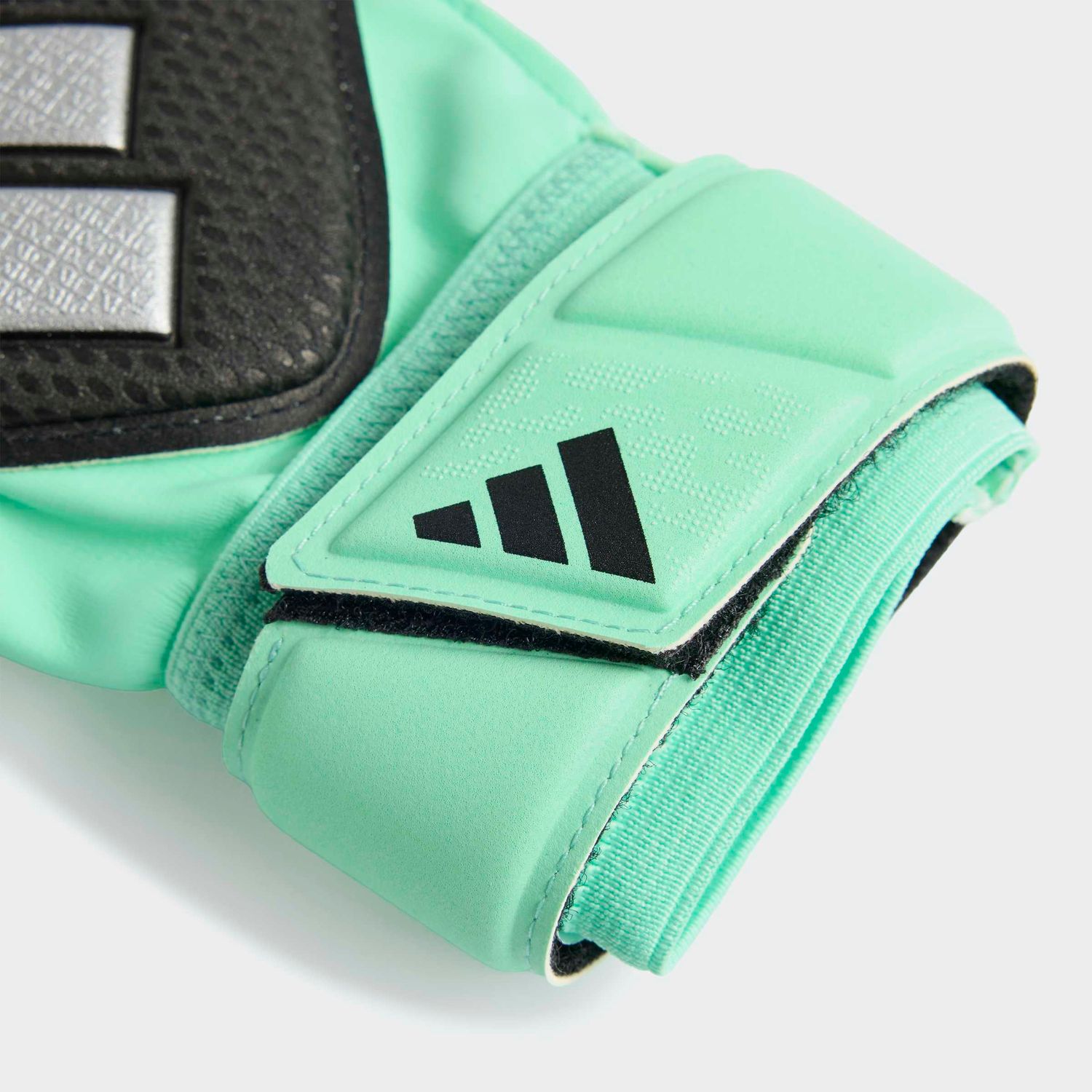 PREDATOR MATCH FS GLOVES JR (GREEN/BLACK/WHITE)