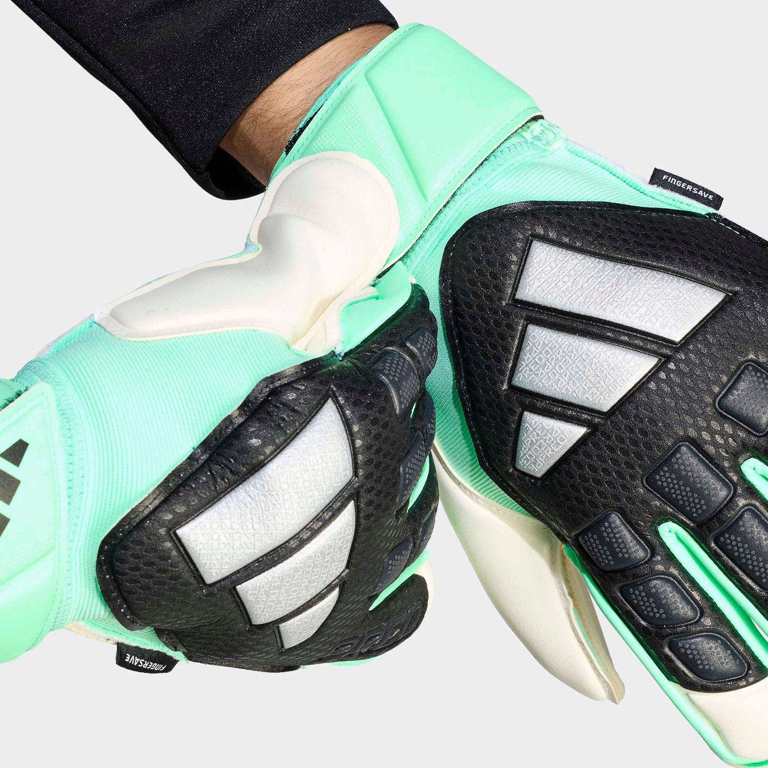 PREDATOR MATCH FS GLOVES (GREEN/BLACK/WHITE)