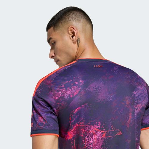 BAYERN 26/27 THIRD JERSEY (PURPLE/ORANGE)