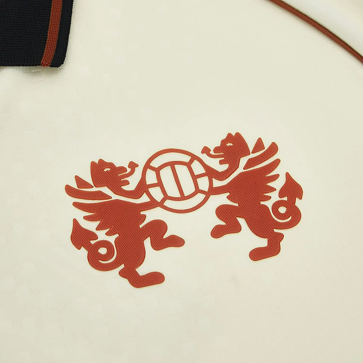 WREXHAM AFC 26/27 THIRD JERSEY (CREAM)