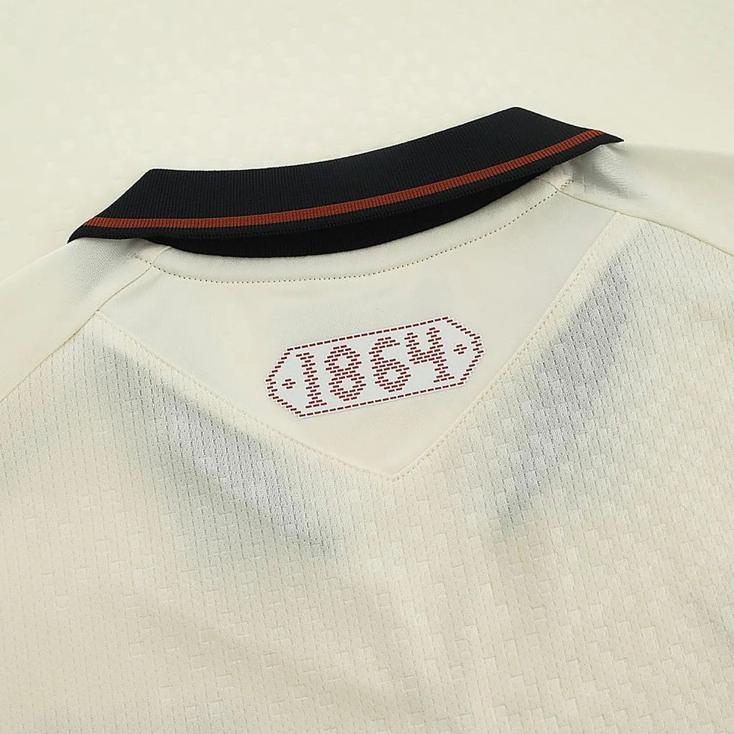 WREXHAM AFC 26/27 THIRD JERSEY (CREAM)