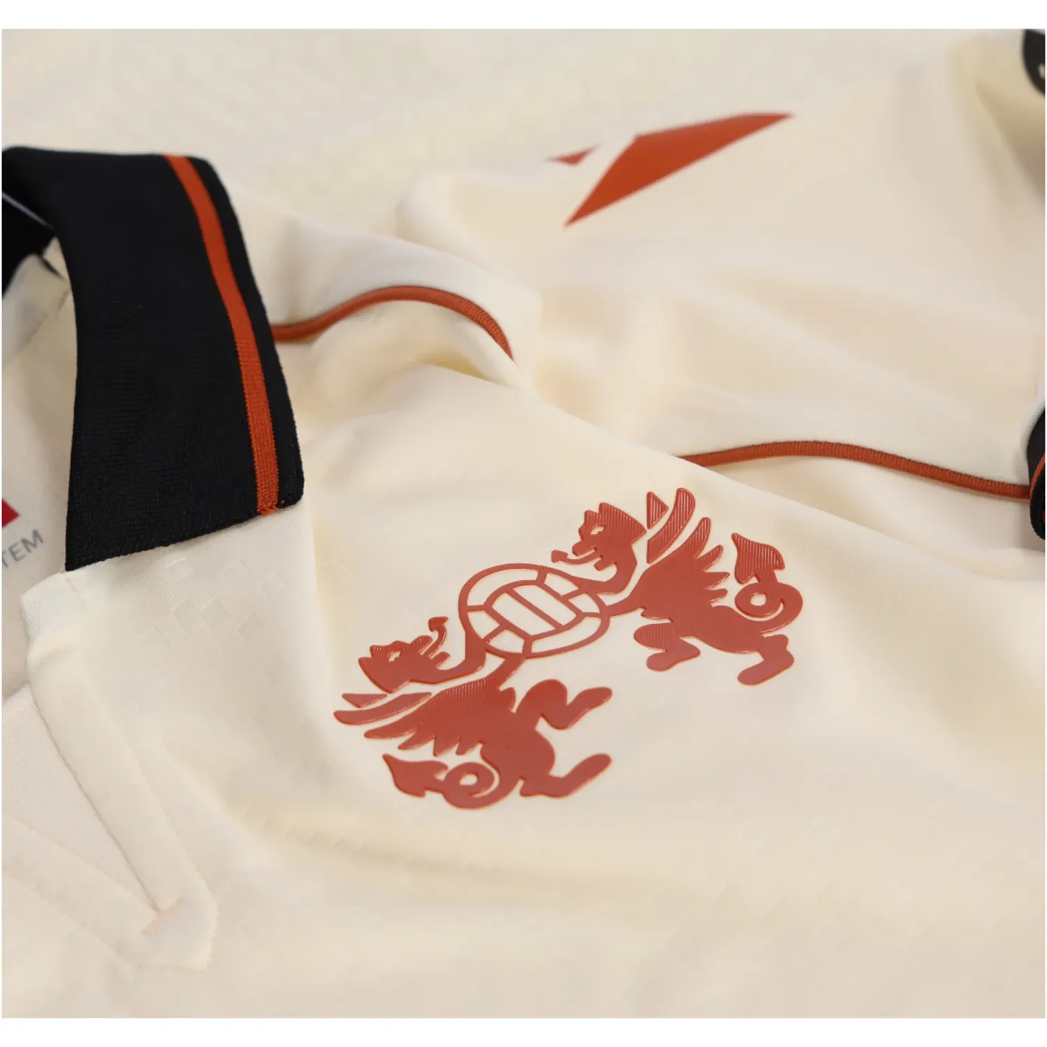 WREXHAM AFC 26/27 THIRD JERSEY (CREAM)