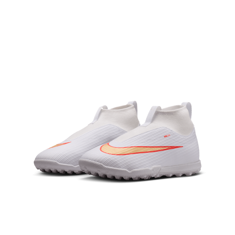 MERCURIAL SUPERFLY 11 ACADEMY TF JR (WHITE/GOLD)