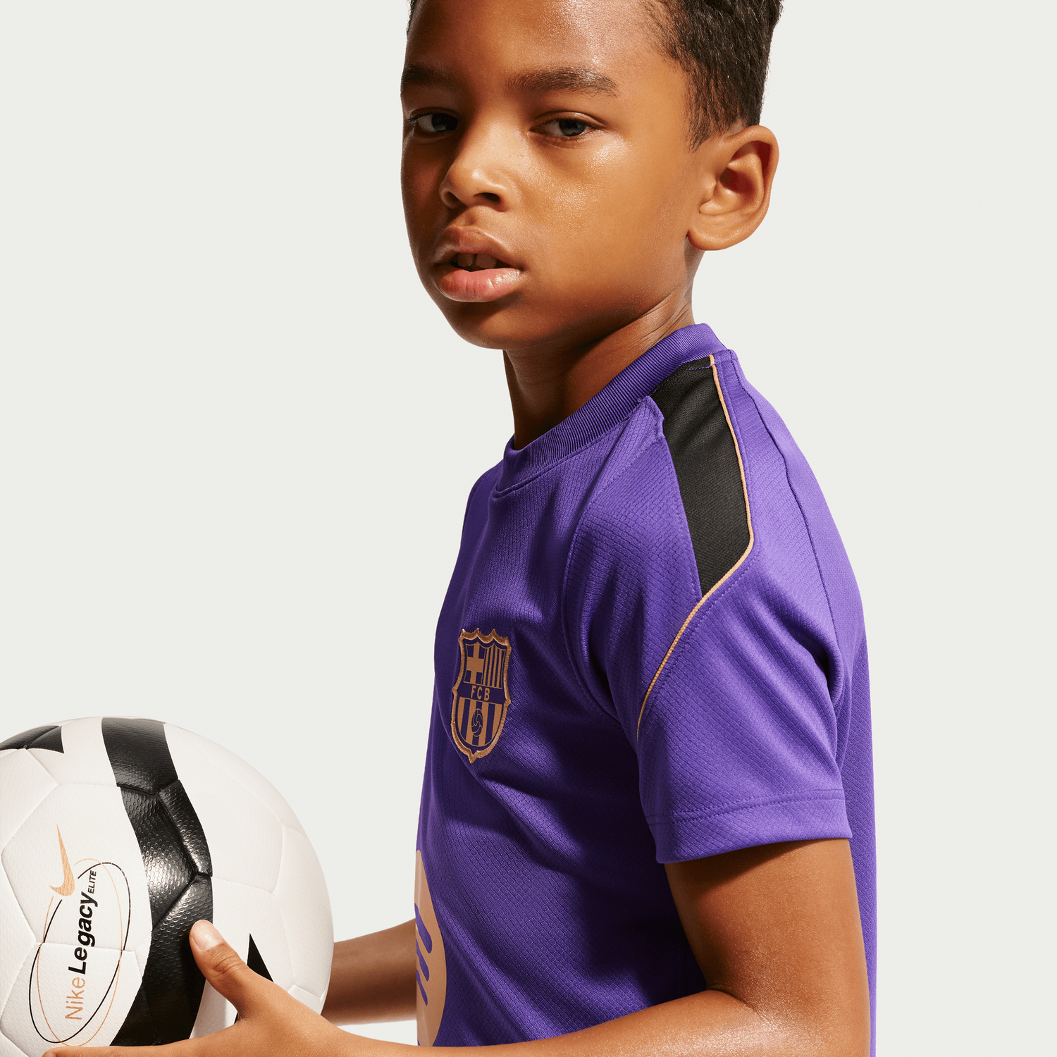 FC BARCELONA 26/27 AWAY STRIKE JERSEY YOUTH (PURPLE/GOLD)