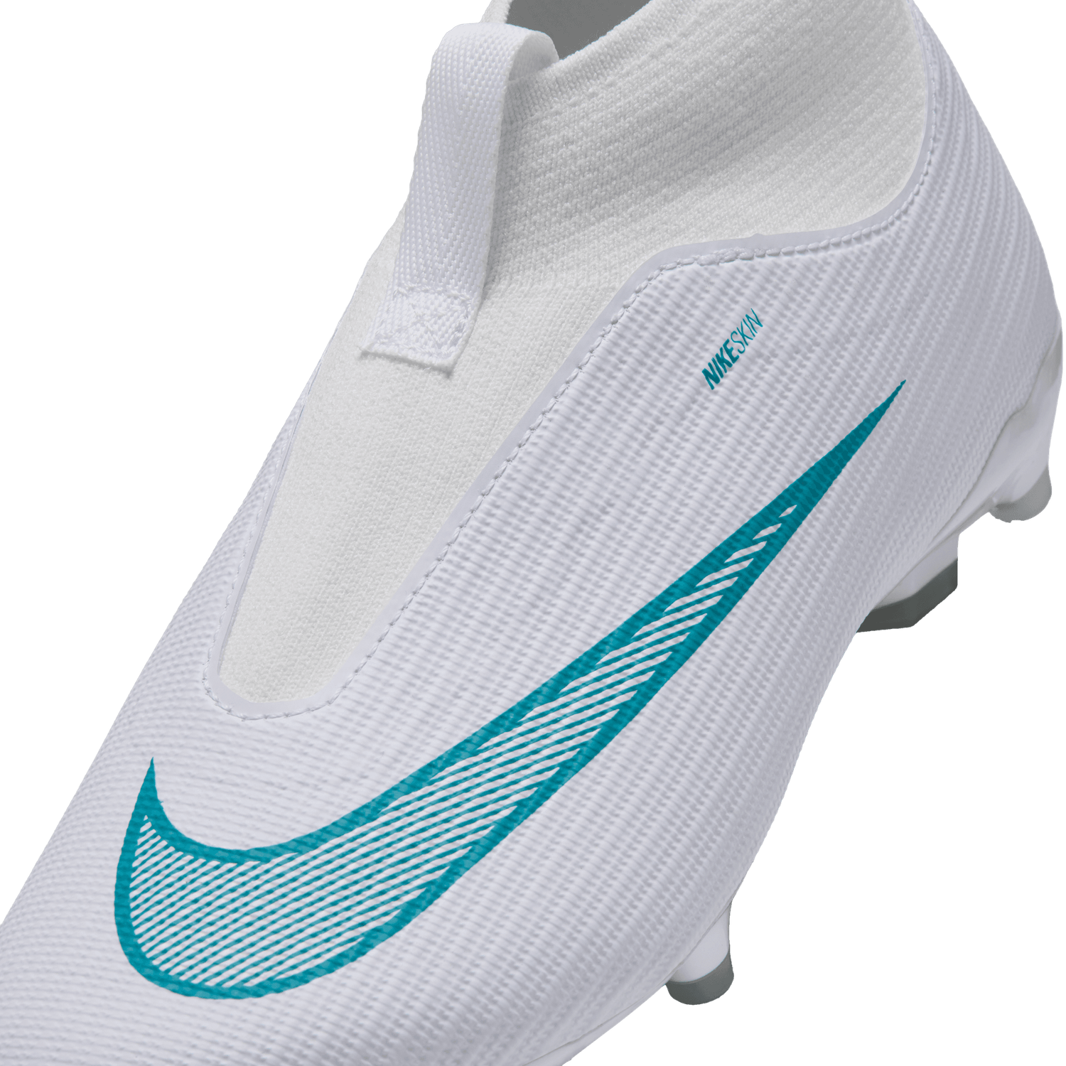 MERCURIAL SUPERFLY 11 ACADEMY FG/MG JR (WHITE/TEAL)