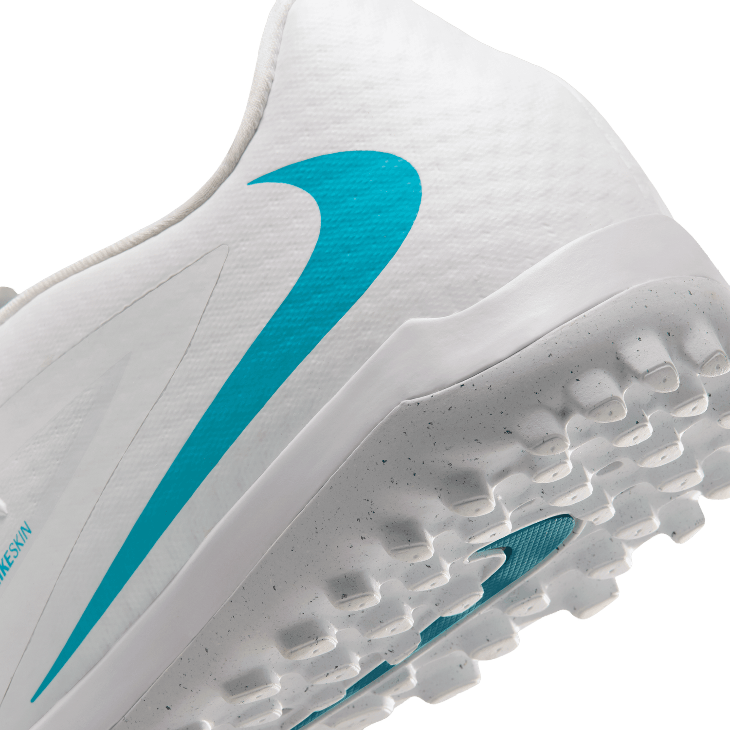 PHANTOM 6 LOW ACADEMY TF (WHITE/TEAL)