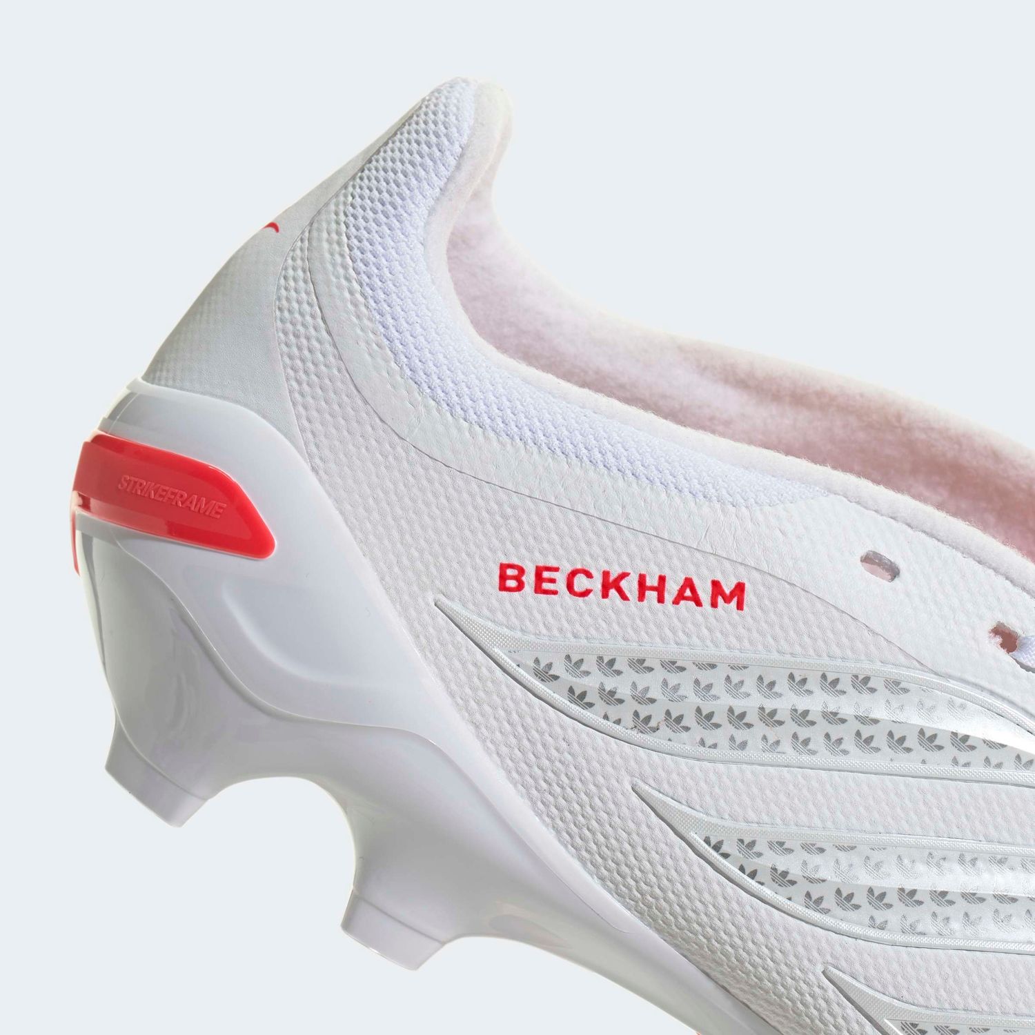 PREDATOR LEAGUE FT DB FG (WHITE/RED)