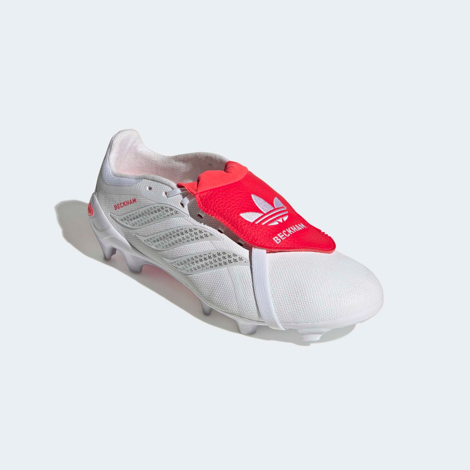 PREDATOR LEAGUE FT DB FG (WHITE/RED)