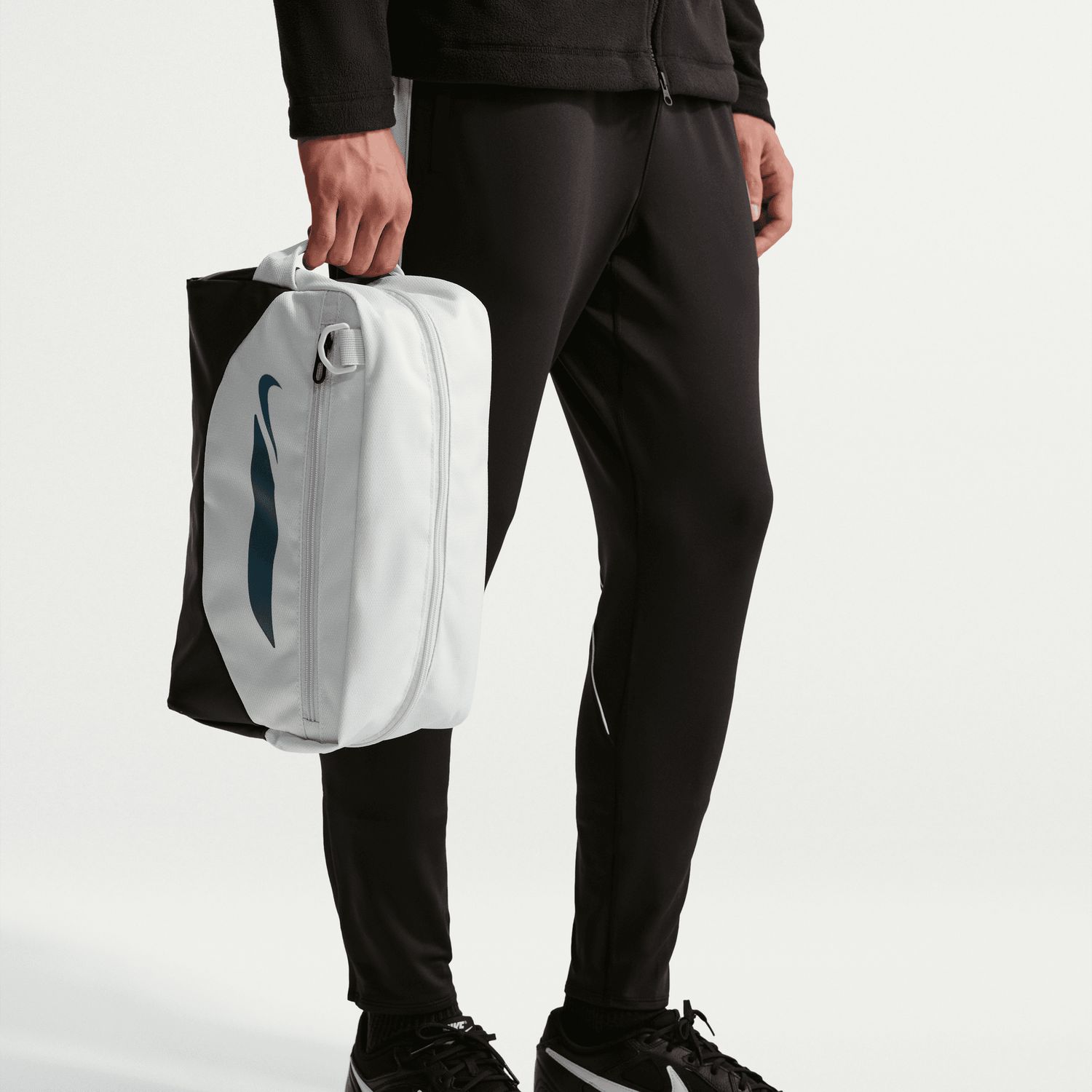ACADEMY SHOE BAG 26 (WHITE/TEAL)