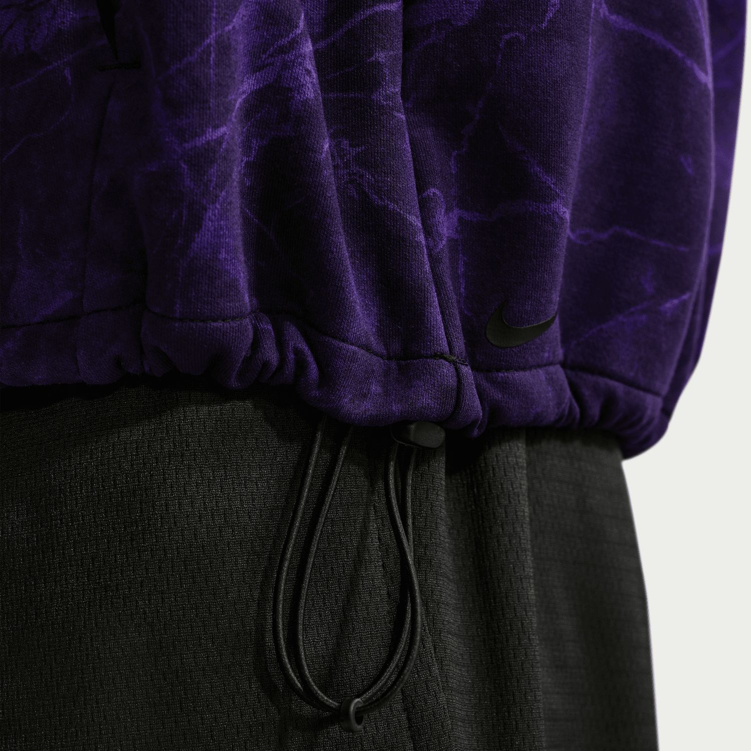 FC BARCELONA 26/27 AWAY PULLOVER HOODIE (PURPLE/GOLD)