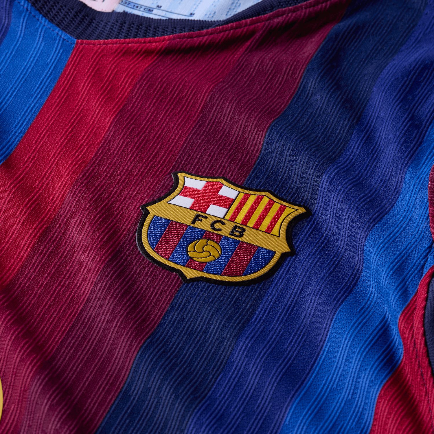 FC BARCELONA 26/27 AUTHENTIC HOME JERSEY YOUTH (BLUE/RED)
