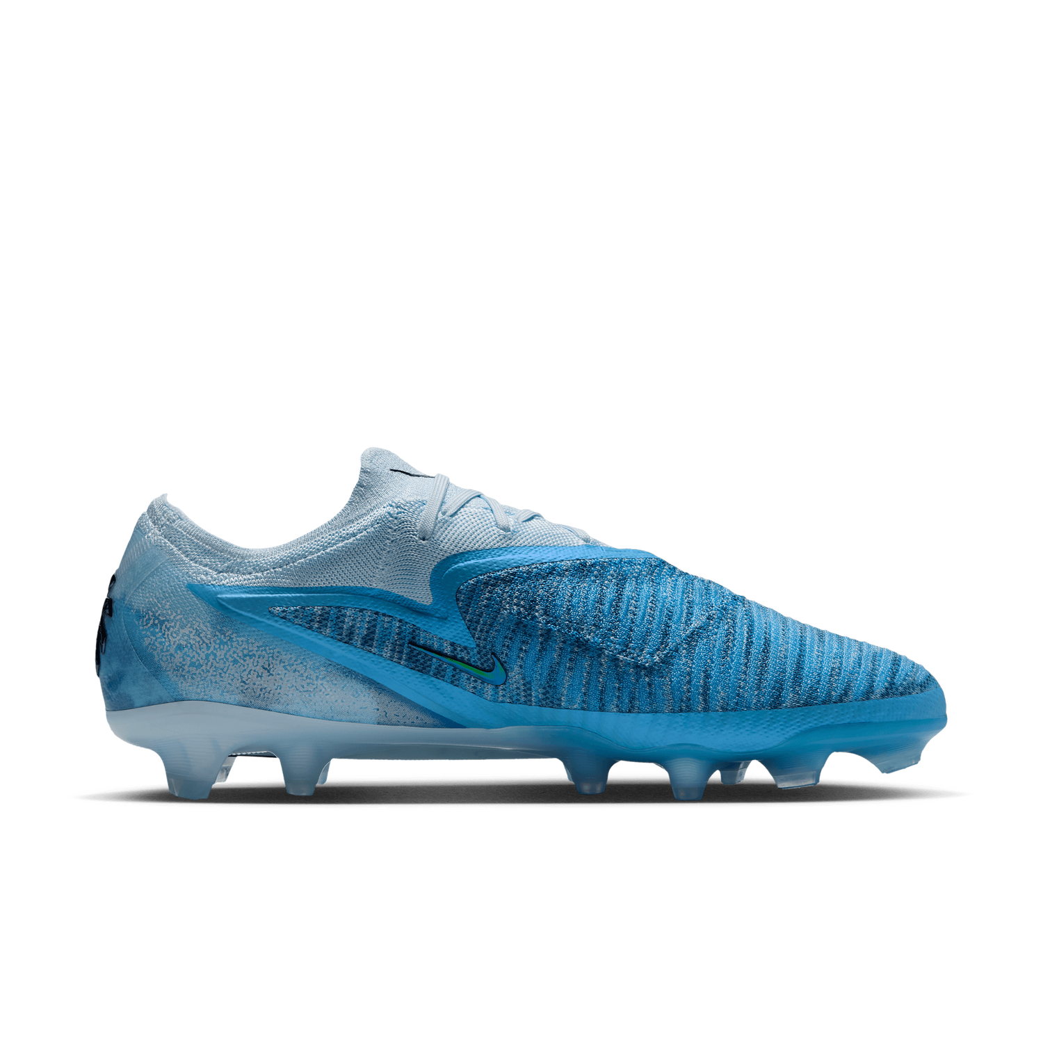 PHANTOM 6 LOW ELITE FG EH (BALTIC BLUE)
