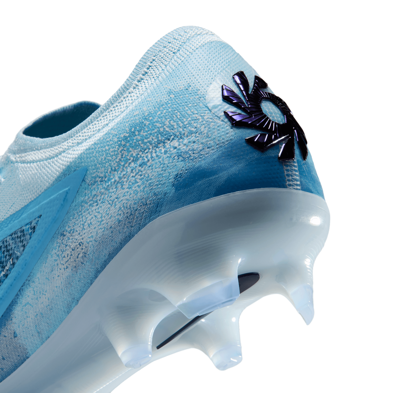 PHANTOM 6 LOW ELITE FG EH (BALTIC BLUE)