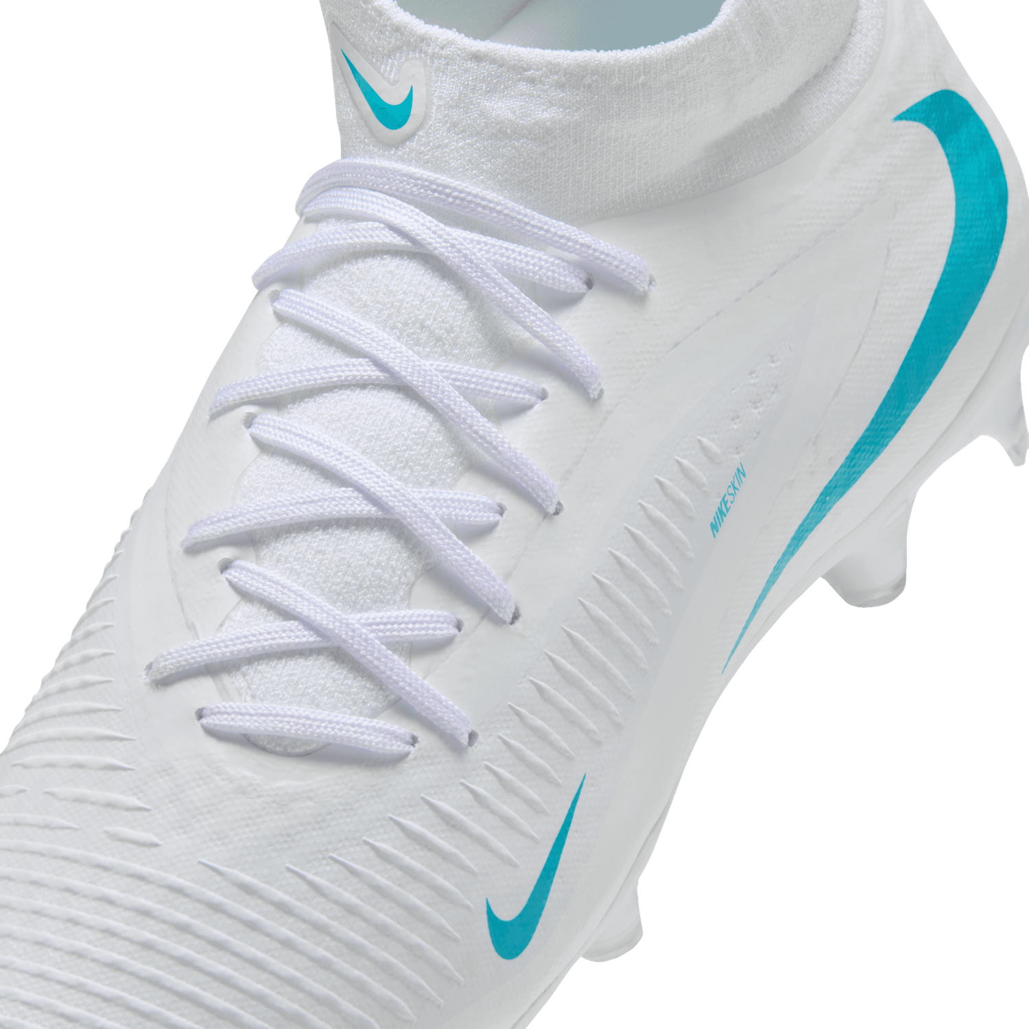 PHANTOM 6 HIGH ACADEMY FG (WHITE/TEAL)