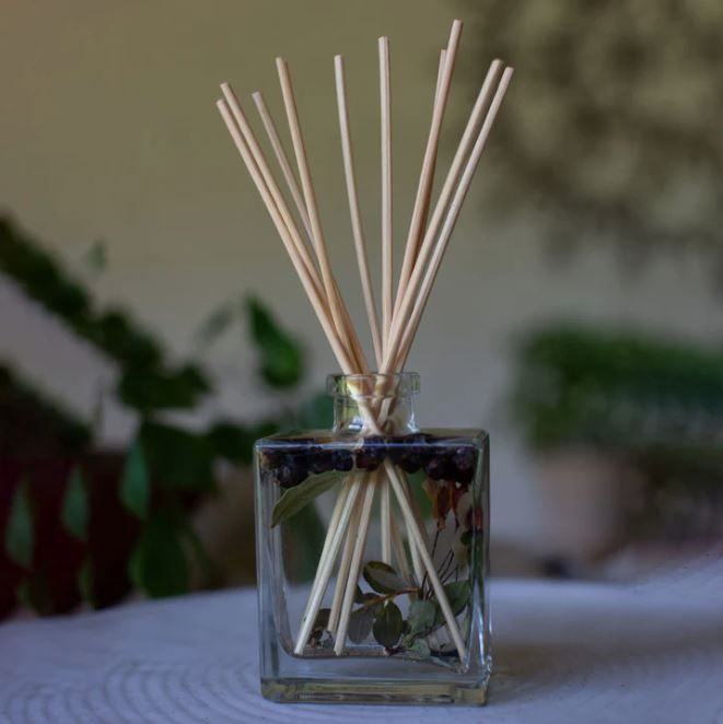 Botanical Reed Diffuser, 4 Oz, Rosy Rings Fragrance: Black Currant &amp; Bay