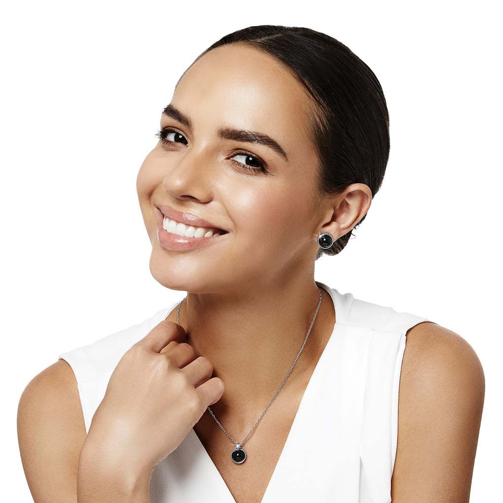 Pebble Dot Onyx Short Necklace