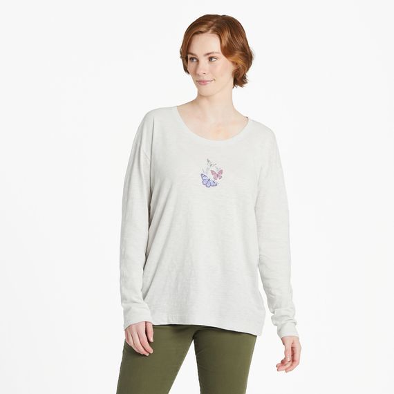 Women&#39;s Wildflower And Butterflies Relax L/S Tee, Color: Fog Gray, Size: M