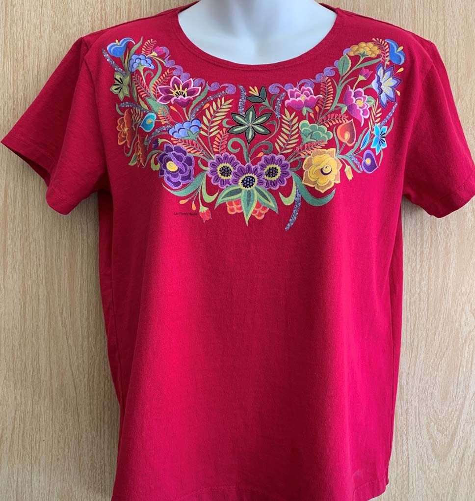 Sabaku Women&#39;s Boutique Tee, Las Flores Huipil, Color: Magenta Rose, Size: XS