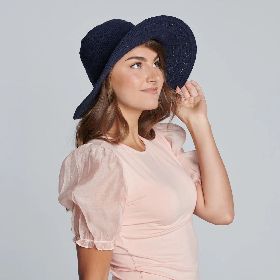 Crochet Women&#39;s Floppy with 4-Inch Brim, Color: Navy