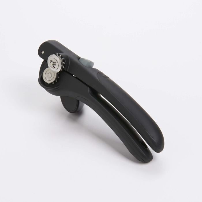 Can Opener, Locking