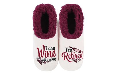 Women&#39;s I&#39;m Retired Snoozie Slippers