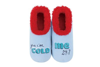 Women&#39;s Yes, I&#39;m cold Snoozie Slippers