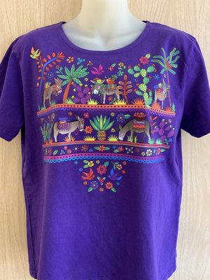 Sabaku Women&#39;s Boutique Tee, Burritos Huipil