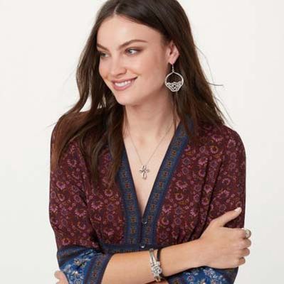 Interlok Petite Cross Necklace